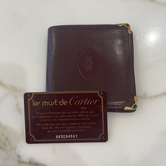 ⭐️Cartier “ Must de Cartier” Collection Leather Brown Wallet—FANTASTIC Preowned - Picture 1 of 7